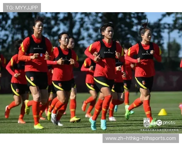 足球比赛中的进攻多样性与配合细节